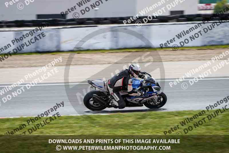 cadwell no limits trackday;cadwell park;cadwell park photographs;cadwell trackday photographs;enduro digital images;event digital images;eventdigitalimages;navarra;no limits trackdays;peter wileman photography;racing digital images;trackday digital images;trackday photos